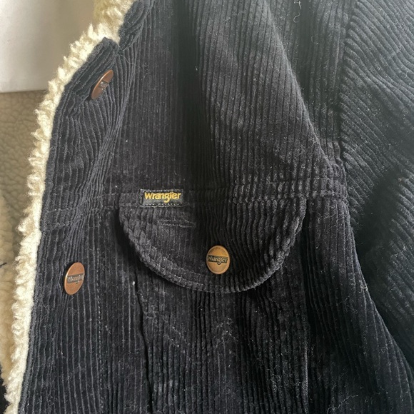 Wrangler Black Corduroy Sherpa Jacket (Size XS) - Picture 5 of 5